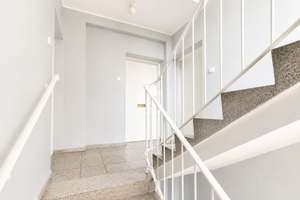 WINDISCH IMMOBILIEN - vermietete 2,5-Zimmer-Wohnung am Thomasiusplatz mit sonnigem West-Balkon – Die vollständige Adresse der Immobilie erhältst du vom Anbieter., 81669 Ramersdorf, München – Vorschaubild 2