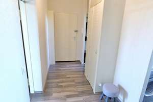 Helle 2-Zimmer-Wohnung mit Balkon und Aufzug in grüner Lage von Zehlendorf – Die vollständige Adresse der Immobilie erhältst du vom Anbieter., 14165 Zehlendorf, Berlin – Vorschaubild 8