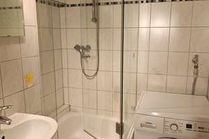 Blick ins Grüne - gemütliches 1,5-Zimmer-Apartment: Wohnen in Rosenheim-Happing – Isarstrasse 11, 83026 Happing, Rosenheim – Vorschaubild 11