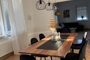 Schöne 4-Zimmer-Altbauwohnung im 2. OG mit Balkon in zentraler Lage in Stuttgart-Untertürkheim   – Die vollständige Adresse der Immobilie erhältst du vom Anbieter., 70327 Lindenschulviertel, Stuttgart – Vorschaubild 10