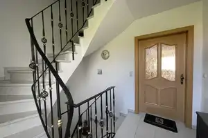 Gelegenheitskauf - Neueres Zweifamilienhaus mit PV-Anlage in Kelheim-Thaldorf - Baujahr 2001 – Kelheim (Kreis) – Vorschaubild 14