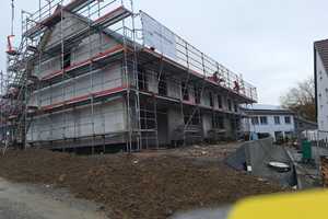 *Haus im Bau*Familienfreundliches Reihenhaus in ruhiger Lage – Hohenlohekreis – Vorschaubild 1