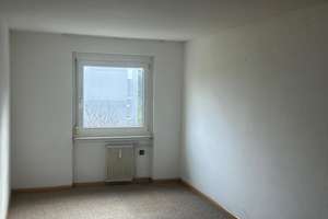 2-Zimmer-Wohnung mit Potenzial in Freiburg-Weingarten – Buggingerstraße 37, 79114 Weingarten, Freiburg im Breisgau – Vorschaubild 5