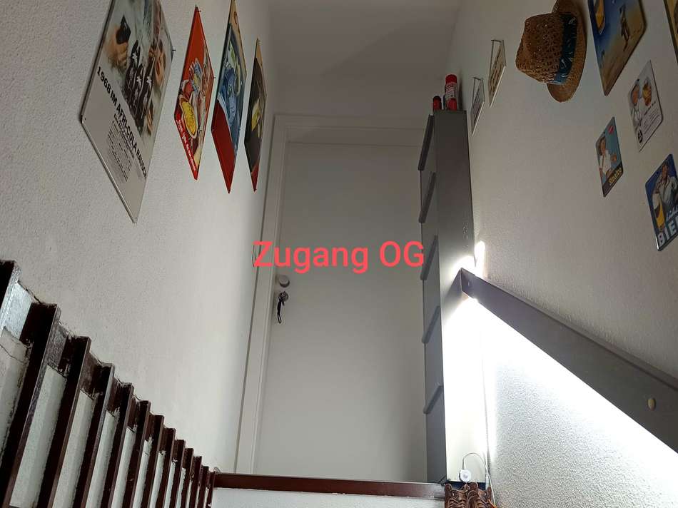 Zufgang in Dachgeschoss