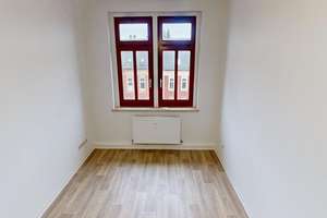 Charmante Dachgeschosswohnung mit großem Wohn-/Essbereich – Zwickauer Str. 178, 9116 Schönau, Chemnitz – Vorschaubild 5
