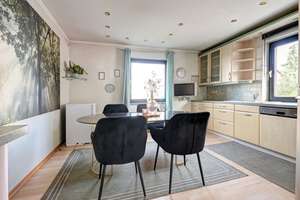 Charmantes Siedlungshaus mit Potenzial in Top-Lage mit großem Grundstück – Die vollständige Adresse der Immobilie erhältst du vom Anbieter., 81829 Trudering-Riem (Ortsteil), München – Vorschaubild 4