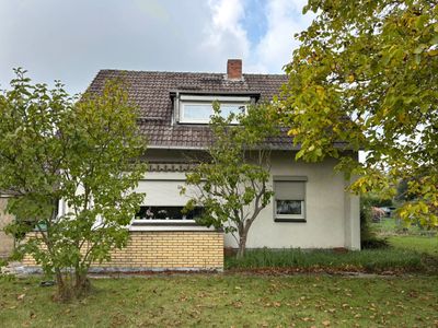 Einfamilienhaus ca. 151 m² Wfl. und 1.101 m² Grundstück -ideal für handwerklich Begabte Käufer -