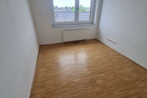 Schöne 4-Zimmer Wohnung in Hannover-Misburg, direkter Kontakt: 0511-2800618 – Hans-Werner-Lampe-Weg 5, 30629 Misburg-Nord, Hannover – Vorschaubild 3