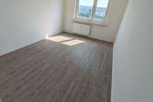 Gamigstraße 20 - helle 1,5 ZKB Wohnung im 7.OG -WBS- zu vermieten – Die vollständige Adresse der Immobilie erhältst du vom Anbieter., 1239 Prohlis-Nord, Dresden – Vorschaubild 3