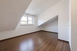 Modern wohnen mit Komfort – Dachgeschosswohnung mit Balkon & TG-Stellplatz – Die vollständige Adresse der Immobilie erhältst du vom Anbieter., 74076 Heilbronn, Heilbronn – Vorschaubild 10