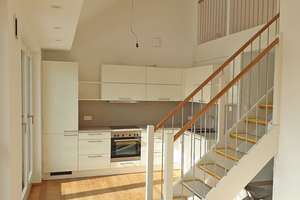 kleines Loft - ruhige Lage - Top Ausstattung - Terrasse und Galerie – Karlsfelder Str. 0, 80995 Feldmoching, München – Vorschaubild 7