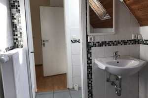 Ansprechende, gepflegte 3-Zimmer-DG-Wohnung zur Miete in Albstadt-Truchtelfingen – Zollernalbkreis – Vorschaubild 7
