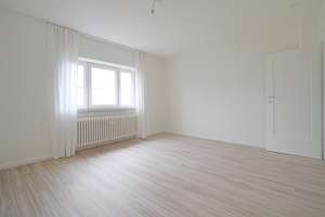 Toplage Charlottenburg: Bezugsfreie 3-Zimmer-Wohnung – Die vollständige Adresse der Immobilie erhältst du vom Anbieter., 10629 Charlottenburg, Berlin – Vorschaubild 7