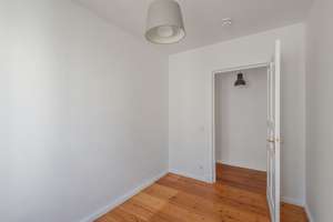 Hochwertige 2 Zimmerwohnung im denkmalgeschütztem Altbau – Die vollständige Adresse der Immobilie erhältst du vom Anbieter., 10405 Prenzlauer Berg, Berlin – Vorschaubild 11