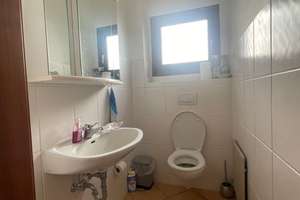 ZU VERMIETEN: Modernes Bungalow mit Garten in Wiesbaden (auch als Monteurshaus geeigenet) – Die vollständige Adresse der Immobilie erhältst du vom Anbieter., 65207 Breckenheim, Wiesbaden – Vorschaubild 6