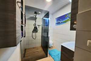 * Top modernisiertes Einfamilienhaus * Ideal für Autoliebhaber * ruhige & zentrale Lage * Top Verkeh – Friesland (Kreis) – Vorschaubild 24