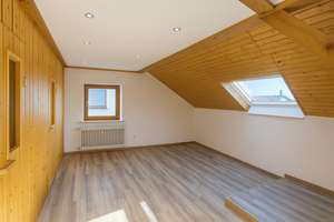Wohnen wie im eigenen Haus: 6,5-Zi.-Maisonette, 195 m² mit Weitblick, ruhige Waldrandlage in Leimen – Sanserweg -, 69181 Leimen – Vorschaubild 13