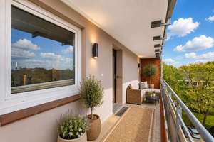 RESERVIERT: Lokstedt - ruhig, barrierearm, mit Ausblick: Gemütliche 2-Zimmer-Wohnung mit Loggia..!