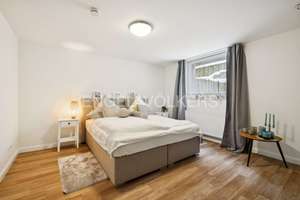 Ein Zuhause zum Ankommen: Modernes Einfamilienhaus mit 305 m² Wohn- und Nutzfläche in begehrter Lage – Die vollständige Adresse der Immobilie erhältst du vom Anbieter., 22926 Ahrensburg – Vorschaubild 23