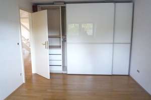 Großzügige und sonnendurchflutete Wohnung in sehr gepflegtem Haus in MG-Venn – Die vollständige Adresse der Immobilie erhältst du vom Anbieter., 41068 Venn, Mönchengladbach – Vorschaubild 20