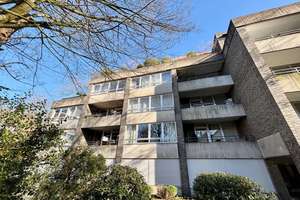 Großzügige Wohnung mit Blick in den direkt angrenzenden Grafenberger Wald – Die vollständige Adresse der Immobilie erhältst du vom Anbieter., 40629 Ludenberg, Düsseldorf – Vorschaubild 2