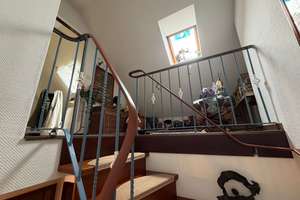 Maisonettewohnung mit Garage in schöner Lage von Huchting – Die vollständige Adresse der Immobilie erhältst du vom Anbieter., 28259 Mittelshuchting, Bremen – Vorschaubild 2