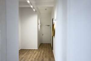 WG-Zimmer in hochwertiger 4er-WG mit voll möblierten Zimmern – Fürther Str. 42A, 90429 Himpfelshof, Nürnberg – Vorschaubild 3