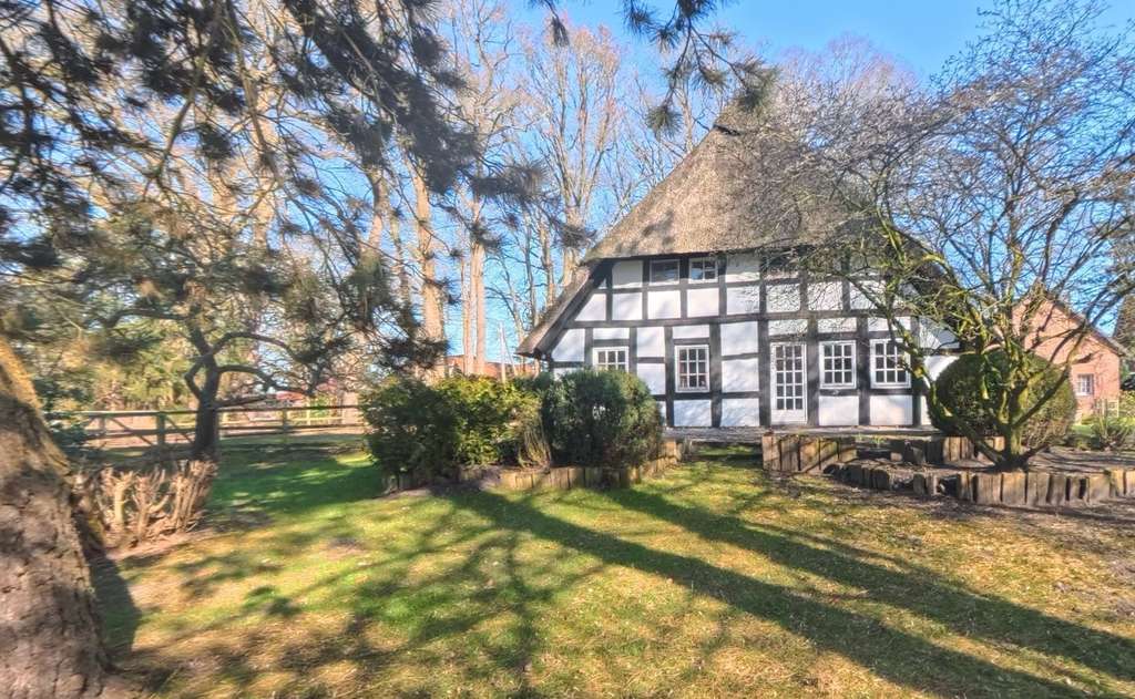 Immobilie in Prinzhöfte - Exklusives idyllisch gelegenes Hofanwesen zwischen Bremen und Oldenburg - Bild 1