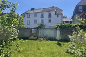 Vis-à-vis vom Nordpark - Dreifamilienhaus in Bielefeld – Die vollständige Adresse der Immobilie erhältst du vom Anbieter., 33613 Schildesche, Bielefeld – Vorschaubild 2