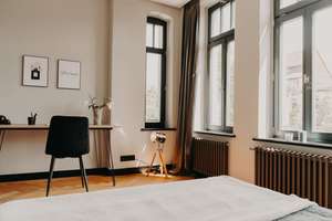 AUSSERGEWÖHNLICHE ALTBAUETAGE // LUXURIÖS SANIERT, GEMÜTLICH & MIT STIL – Die vollständige Adresse der Immobilie erhältst du vom Anbieter., 38106 Östliches Ringgebiet, Braunschweig – Vorschaubild 13
