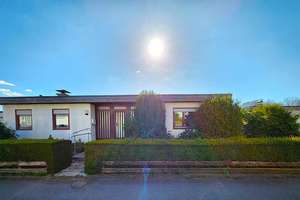 = H = FREISTENDES BUNGALOW MIT GARTEN, GARAGE UND WEITBLICK INS GRÜN-LAGE! = H = – Die vollständige Adresse der Immobilie erhältst du vom Anbieter., 51674 Wiehl – Vorschaubild 4