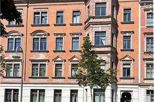 CHARMANTE 2-ZIMMER-WOHNUNG  
      Küche und Tageslichtbad      EIGENNUTZ oder KAPITALANLAGE  – Weststraße 52, 9112 Kaßberg, Chemnitz – Vorschaubild 1
