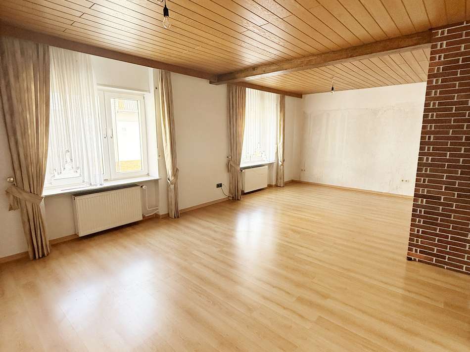 Wohnzimmer EG Bild 2