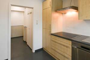 Gepflegte 3-Zimmerwohnung mit zwei Badezimmern in Cronenberg zu verkaufen! – Die vollständige Adresse der Immobilie erhältst du vom Anbieter., 42349 Cronenberg, Wuppertal – Vorschaubild 7