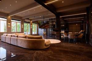 Wohnen mit Charakter: Großzügiges Apartment in Stuttgart-Ost