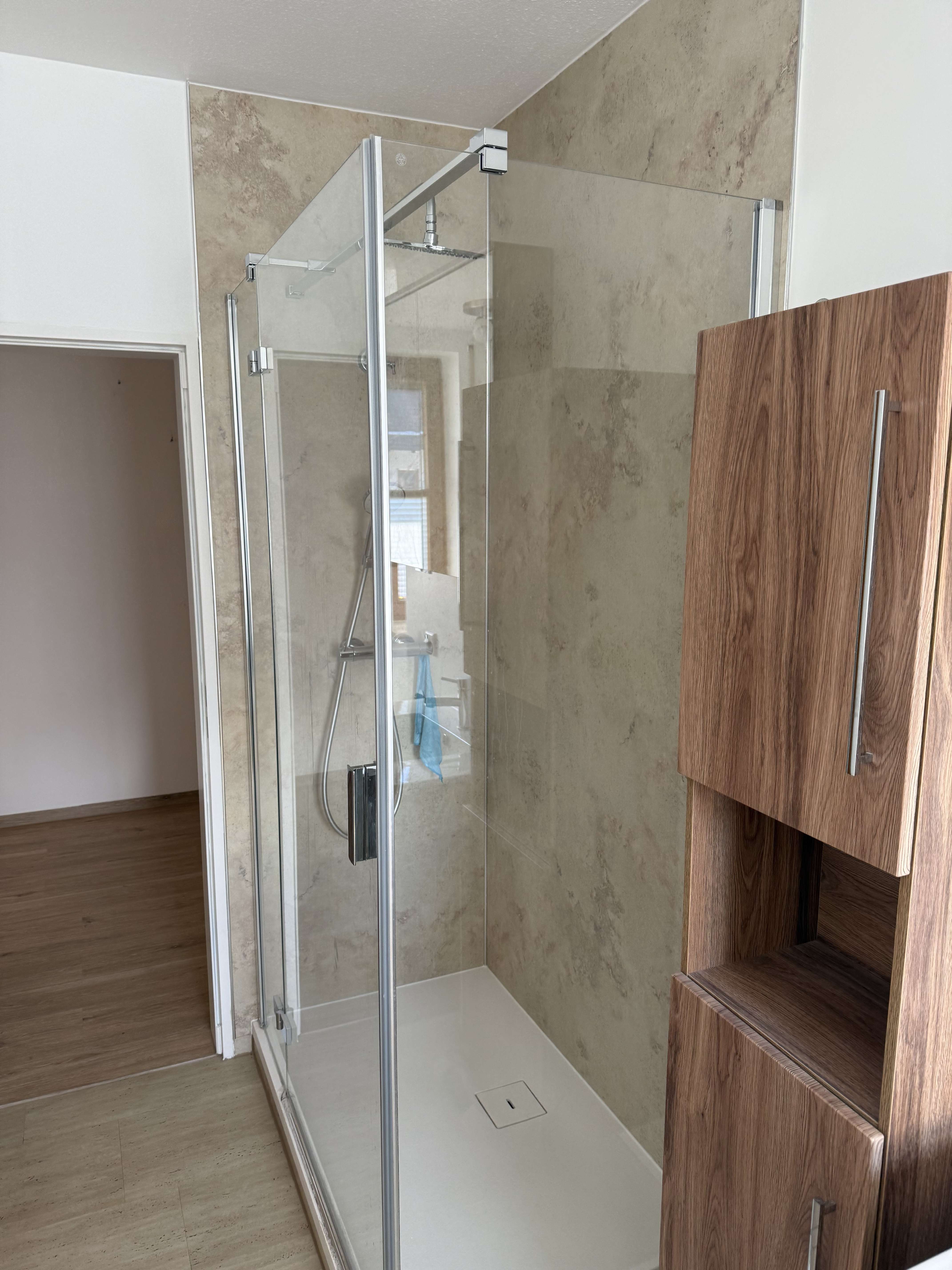 Immobilie in Kiefersfelden - I. I. TEAM: helle, großzügige 2-Zimmer-Wohnung mit 2 Balkonen im 2. OG  mit Lift - Bild 15