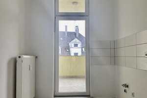 2x Mehrfamilienhäuser 5 und 3 Wohnungen in Wuppertal Möbeck / Vohwinkel Mehrfamilienhaus – Am Sonnenbrunnen 8, 42327 Wuppertal – Vorschaubild 8