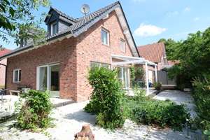 Freistehendes Einfamilienhaus mit großer Garage, nahe am Zentrum.. – Rosenweg 2, 47559 Kranenburg – Vorschaubild 10