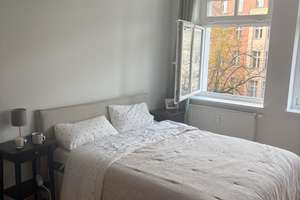 Helle 2-Zimmer-Wohnung voll möbliert, mit Balkon in bester Lage Brunnenstraße – Brunnenstraße 40, 10115 Mitte (Ortsteil), Berlin – Vorschaubild 2
