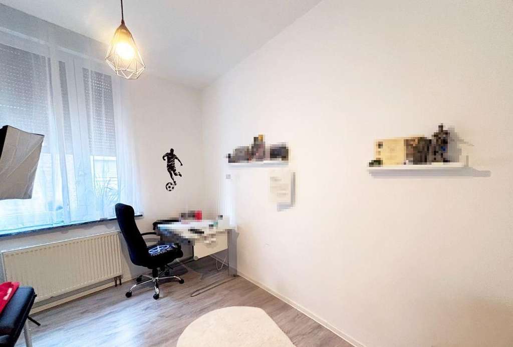 Immobilie in Erftstadt - Viel Platz für die ganze Familie: Wohnen mit Garten und Einliegerwohnung in Erftstadt-Liblar - Bild 4