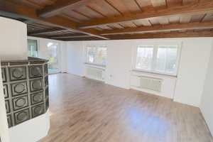 Zweifamilienhaus mit 3 Garagen in Essenbach/Landshut - Zum selbst darin Wohnen oder als Investment! – Landshut (Kreis) – Vorschaubild 3