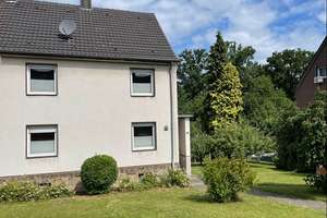 Renovierungsbedürftiges Einfamilienhaus mit schönem Garten  
in ruhiger Wohnlage von Hagen-Halden – Die vollständige Adresse der Immobilie erhältst du vom Anbieter., 58093 Hochschulviertel, Hagen – Vorschaubild 2