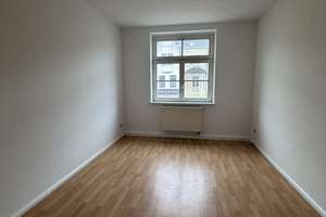 Helle 2-Raum-Wohnung mit Balkon und Einbauküche – Bernsdorfer Straße 81, 9126 Bernsdorf, Chemnitz – Vorschaubild 8