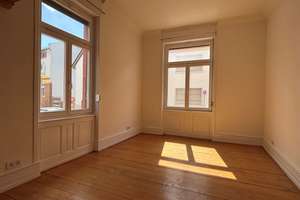 Altbaucharme trifft Wohnkomfort – Stilvolle 4-Zimmer-Wohnung mit Balkon, Tageslichtbad u. Stellplatz – Die vollständige Adresse der Immobilie erhältst du vom Anbieter., 60435 Eckenheim, Frankfurt am Main – Vorschaubild 8