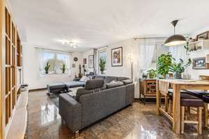 Freundliche und helle 4-Zimmer-Wohnung mit guter Aufteilung in Schwabing-Freimann