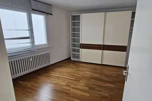 Helle 3-Zimmer Wohnung im 18. OG mit Balkon in Ulm-Eselsberg – Burgunderweg 10, 89075 Eselsberg, Ulm – Vorschaubild 6
