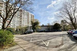 Renovierungsbedürftige Wohnung im 6. Stock mit tollem Weitblick in Düsseldorf-Lörick – Die vollständige Adresse der Immobilie erhältst du vom Anbieter., 40547 Lörick, Düsseldorf – Vorschaubild 6