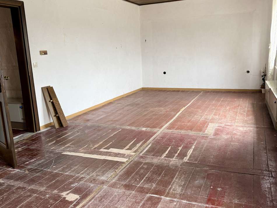 großes Wohnzimmer OG