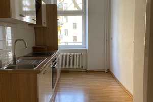 Von privat & ab sofort: Schicke 2-Zimmer-Wohnung mit EBK an der Spree in Oberschöneweide (Köpenick) – Tabbertstraße 33, 12459 Berlin – Vorschaubild 1
