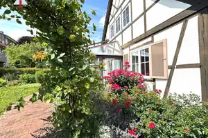 **Familienfreundliches Wohnen in Bestlage von Schorndorf-Süd** – Rems-Murr-Kreis – Vorschaubild 2